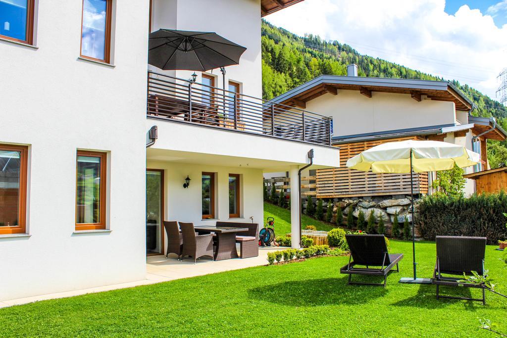 Bergchalet Rauch Arzl im Pitztal Exterior photo
