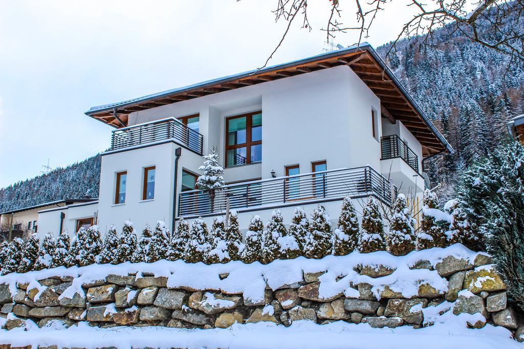 Bergchalet Rauch Arzl im Pitztal Exterior photo